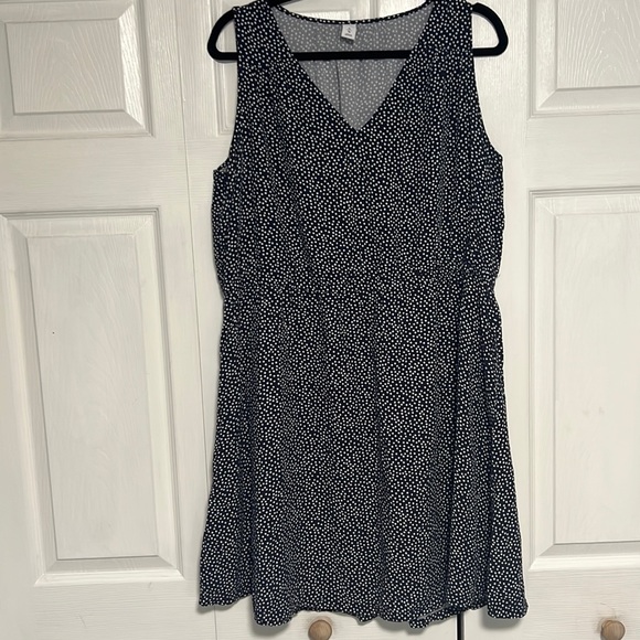 Skater Dress - Size XL - Picture 1 of 3